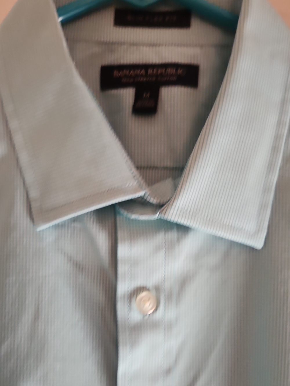 Banana Republic Pale Blue Men’s Dress Shirt